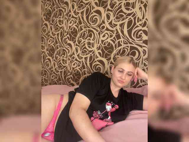 Alinka11127 webcam