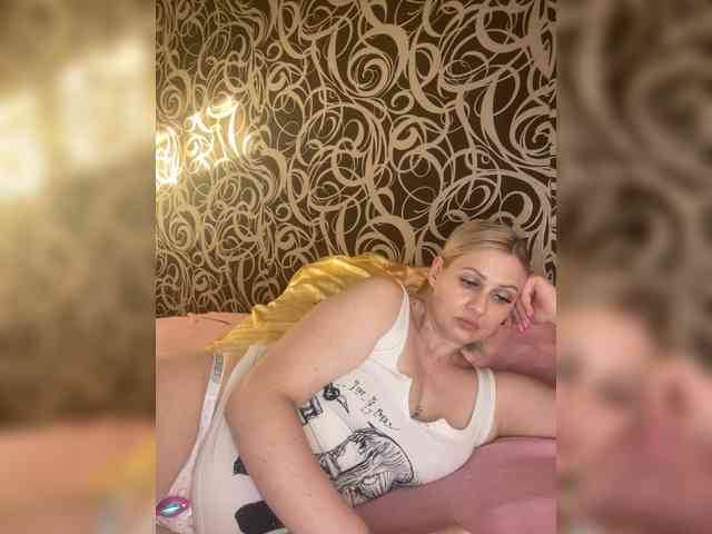 Alinka11127 webcam