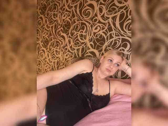 Alinka11127 webcam