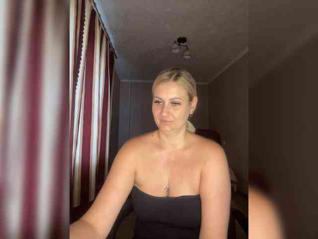 Alli666 webcam