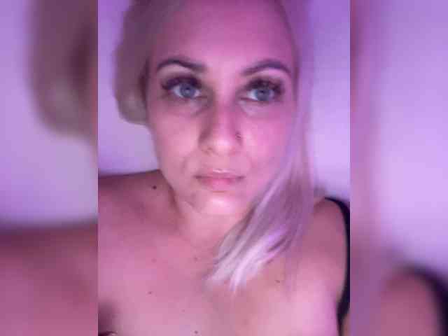 _CherryLina_ webcam