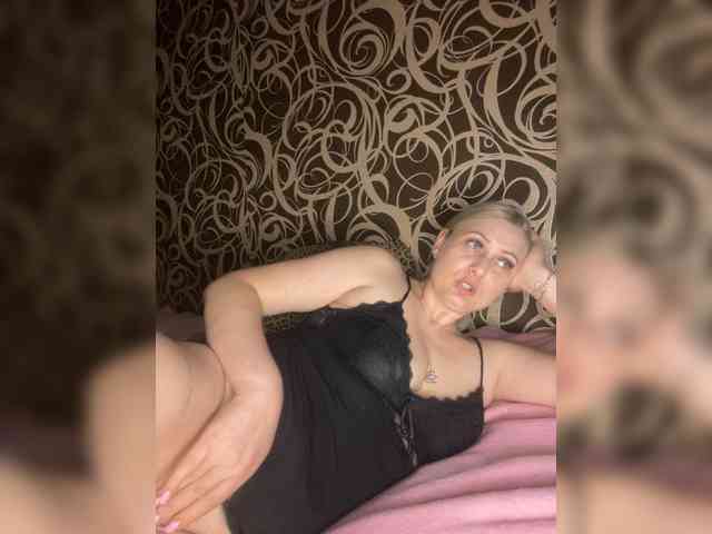 Alinka11127 webcam