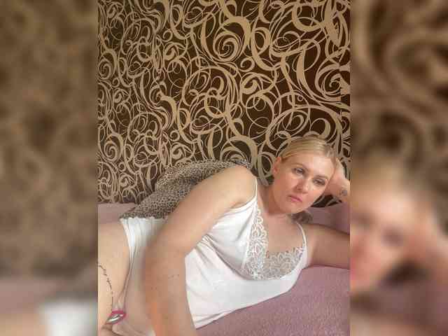Alinka11127 webcam