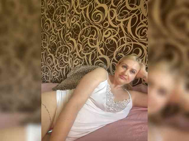 Alinka11127 webcam