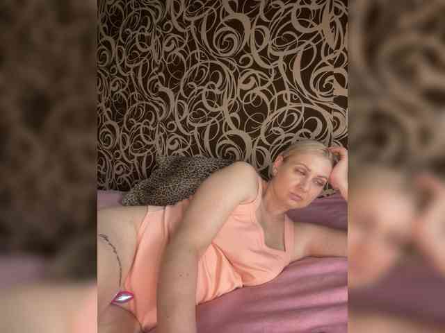 Alinka11127 webcam