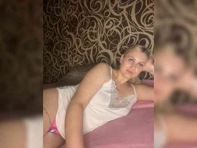 Alinka11127 webcam