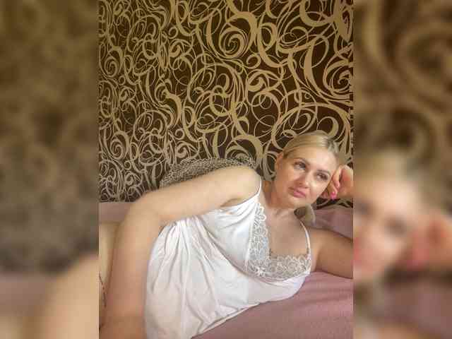 Alinka11127 webcam