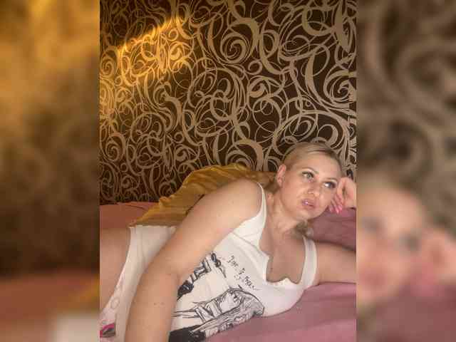 Alinka11127 webcam