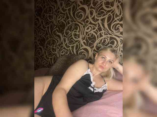Alinka11127 webcam