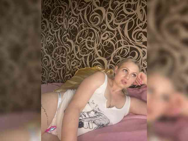 Alinka11127 webcam
