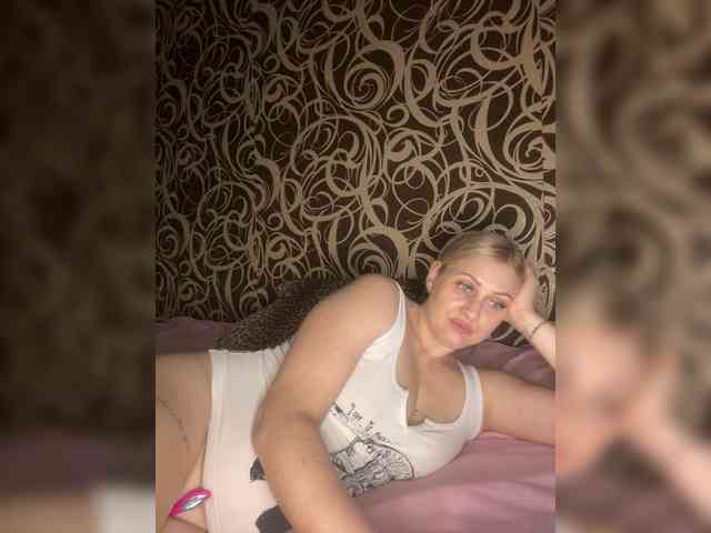 Alinka11127 webcam