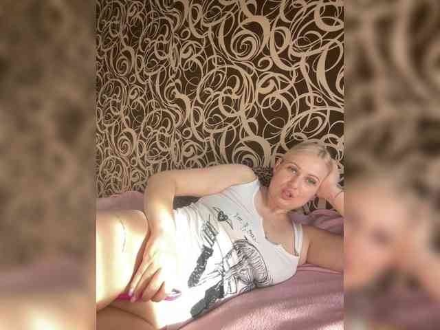 Alinka11127 webcam