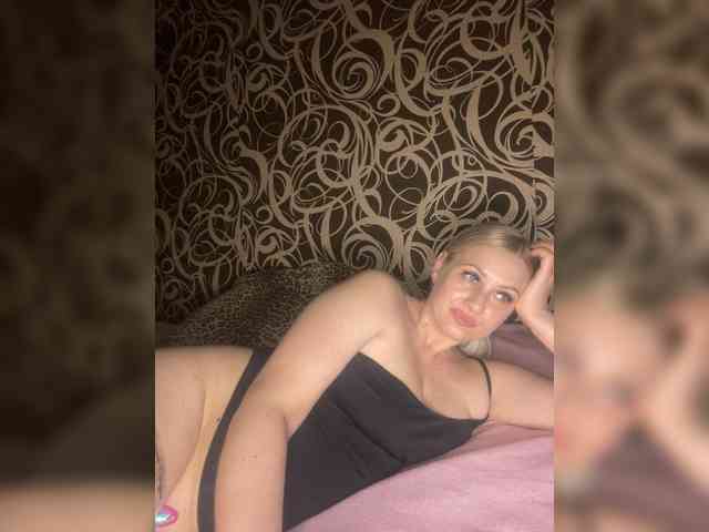 Alinka11127 webcam