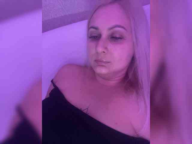 _CherryLina_ webcam