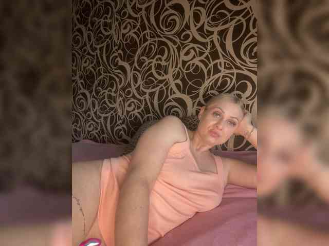 Alinka11127 webcam