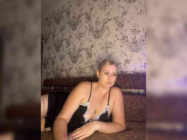 Enni1 Live Webcam on BongaCams