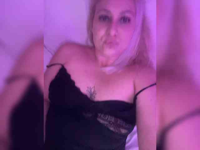 _CherryLina_ webcam