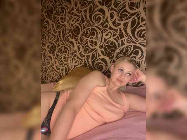 Alinka11127 webcam