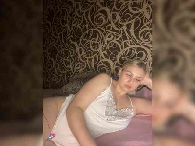 Alinka11127 webcam