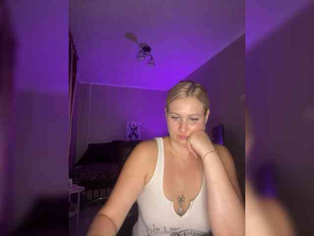 S____ webcam