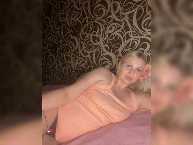 Alinka11127 webcam