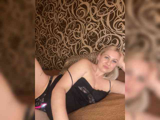 Alinka11127 webcam