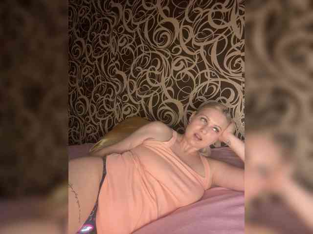 Alinka11127 webcam