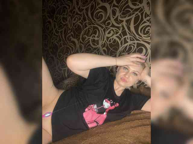 Enni1 Live Webcam on BongaCams