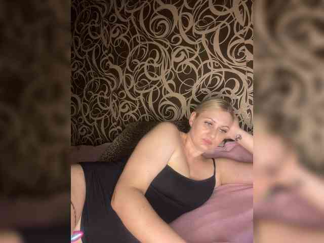Alinka11127 webcam