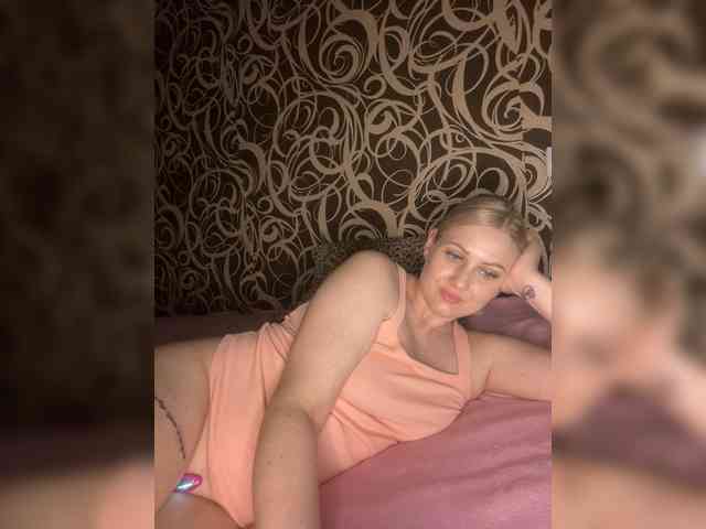 Alinka11127 webcam