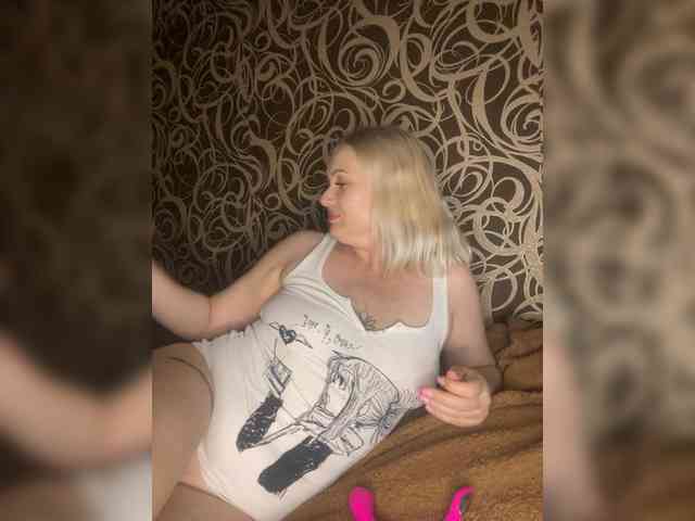 Alinka11127 webcam