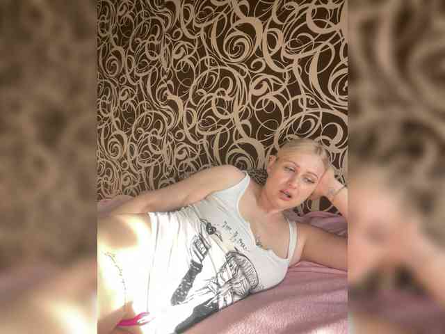 Alinka11127 webcam