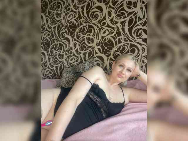 Alinka11127 webcam