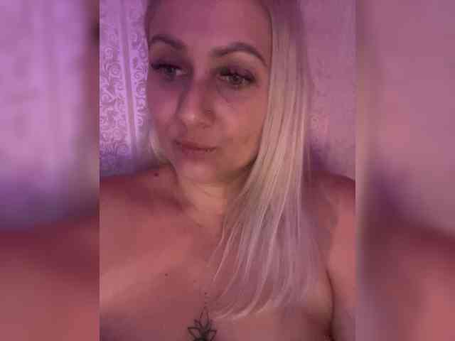 _CherryLina_ webcam