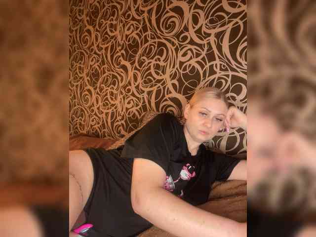 Alinka11127 webcam