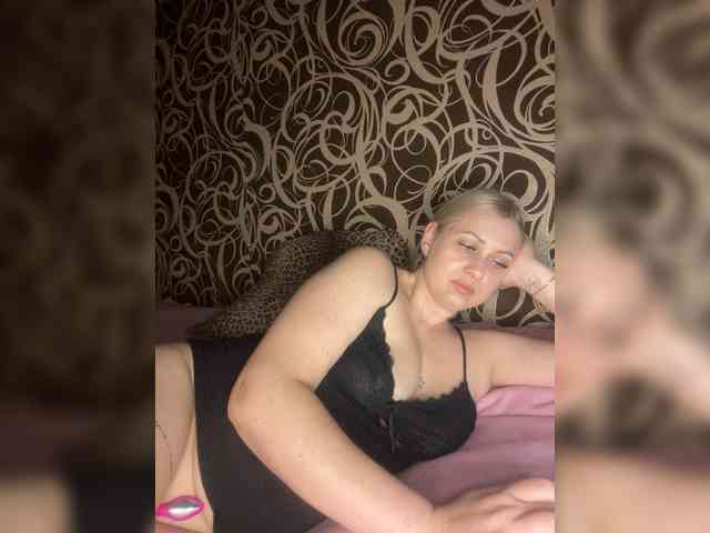 Alinka11127 webcam