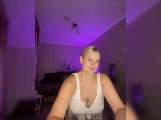 S____ webcam
