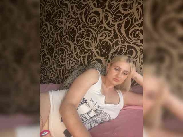Alinka11127 webcam