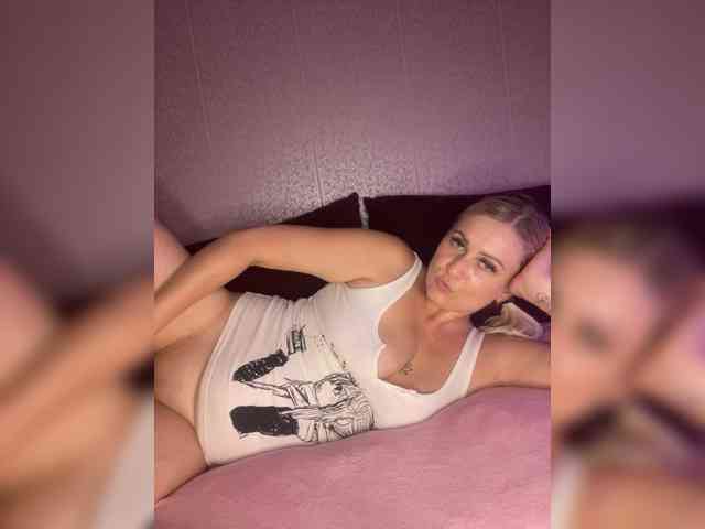 Alechkaaaaa webcam