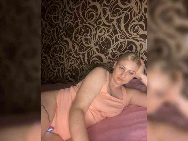 Alinka11127 webcam