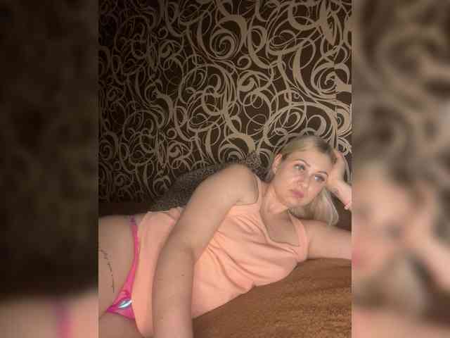 Alinka11127 webcam