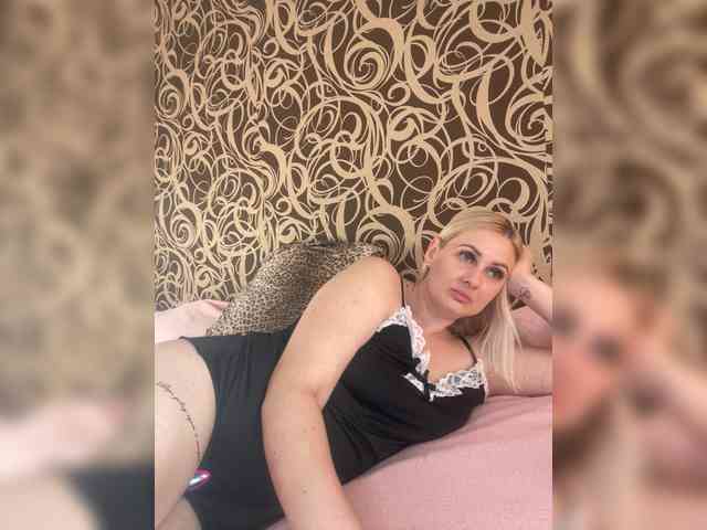 Alinka11127 webcam