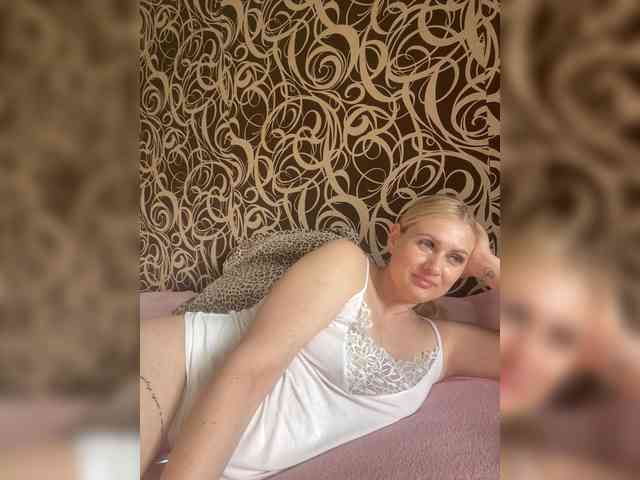 Alinka11127 webcam