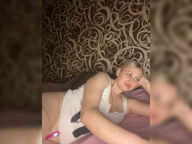 Alinka11127 webcam