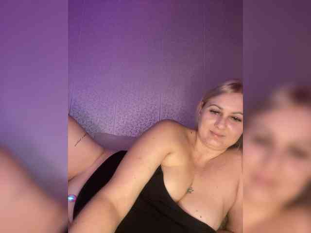 _CherryLina_ webcam