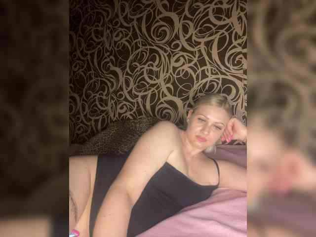 Alinka11127 webcam