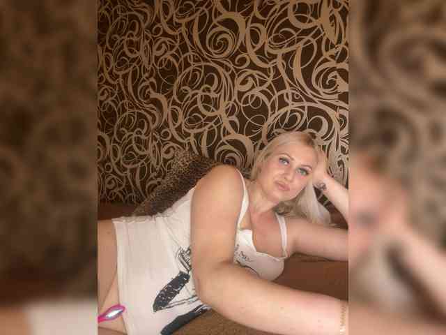 Alinka11127 webcam