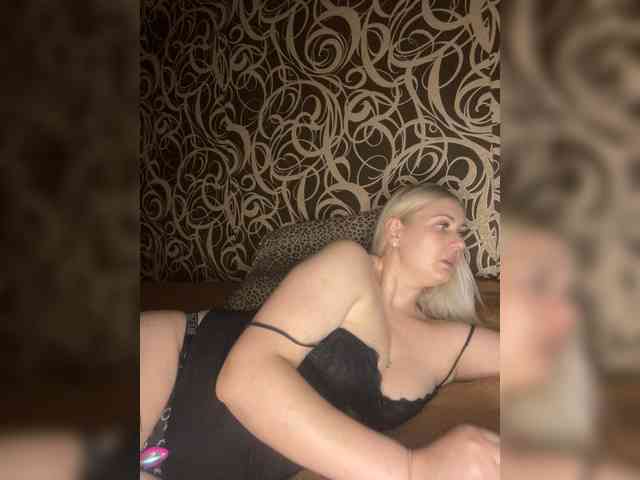 Alinka11127 webcam