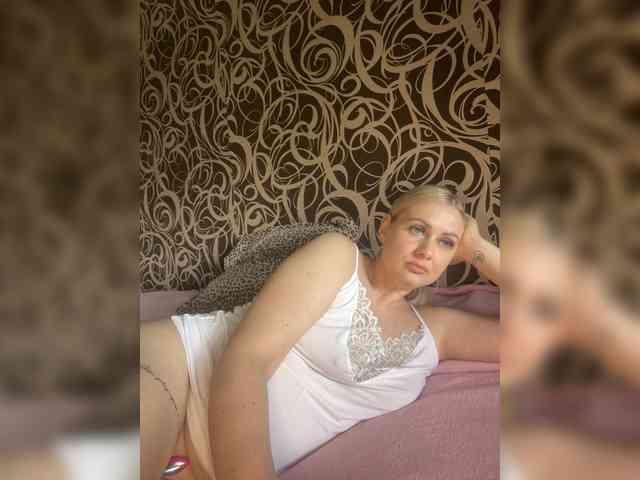 Alinka11127 webcam
