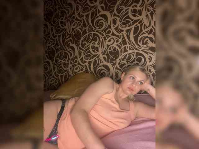 Alinka11127 webcam
